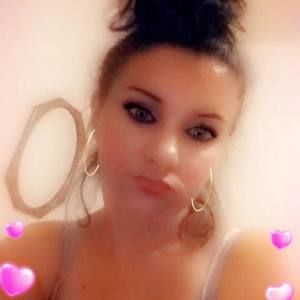 Meet your Posher, Azra